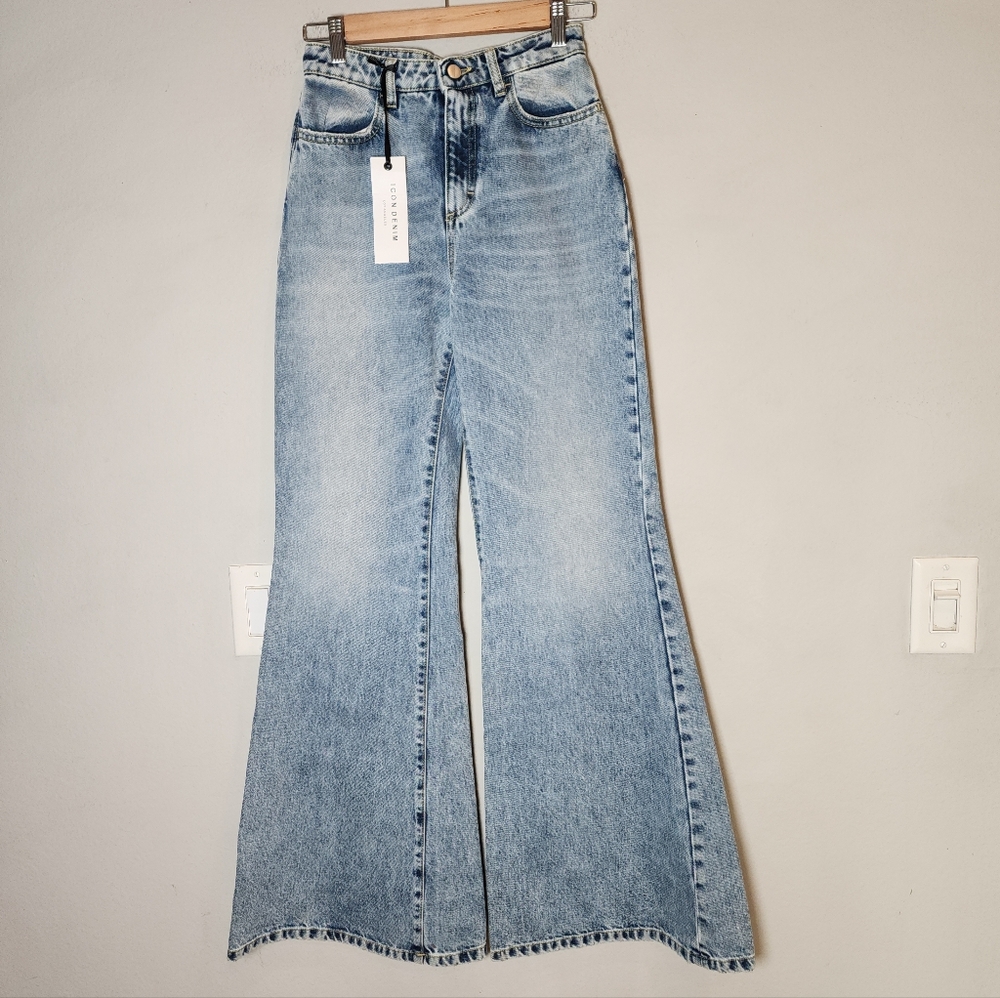 NWT ICON Denim Desi  Flare Jeans Rigid Denim Size 25‎ 33" Inseam